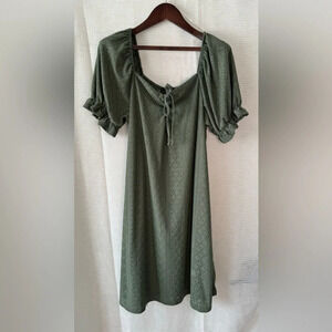 Vibe Sportswear Dress Womens Large Green Abstract Eyelet Embroidered Pullover 1x